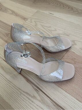 Charles by Charles David clear rhinestone heels – size 8